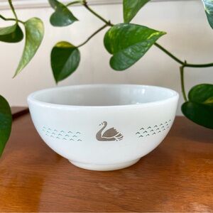 Vintage Milk Glass Swan Bowl
